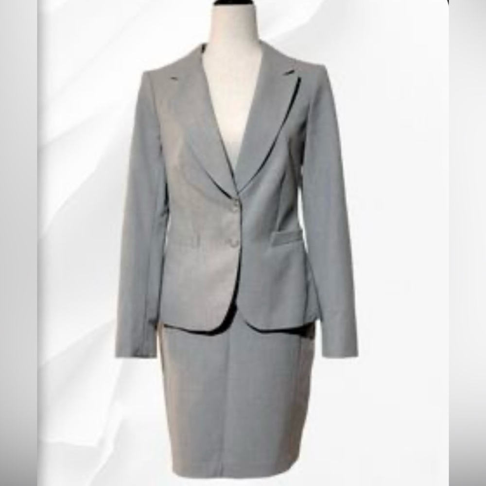 The Limited Gray Skirt suit